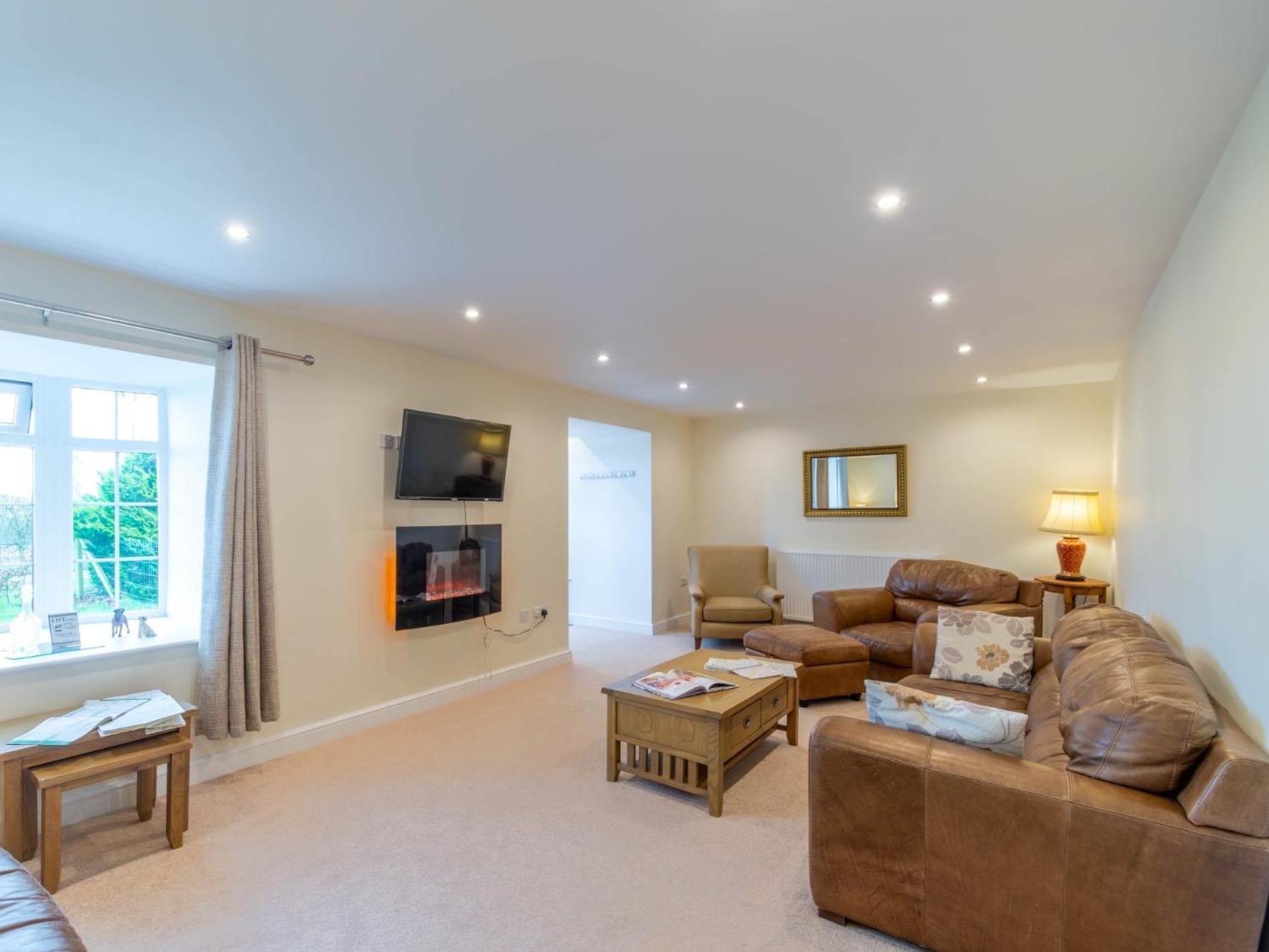 הוילה Weaverthorpe 4 Bed In Langtoft 81235 מראה חיצוני תמונה